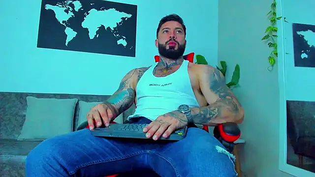 Alessrose online show from March 2026 07:14:02 PM