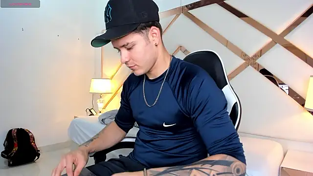 Snapshot of rayan_linxx chatting on February 2026 06:59:01 PM rayan linxx online show from February 2026 06:59:01 PM