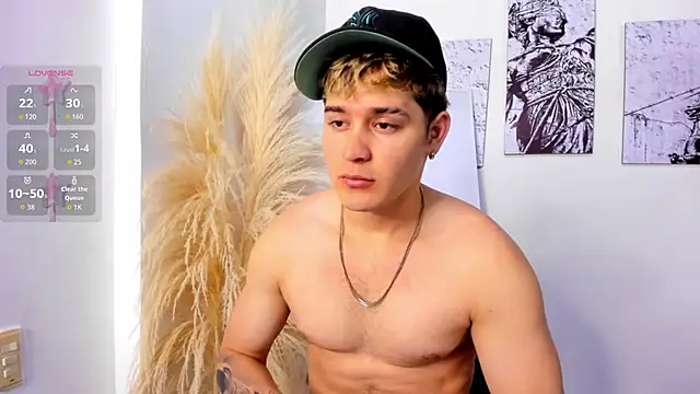 rayan linxx online show from March 2026 07:52:02 PM