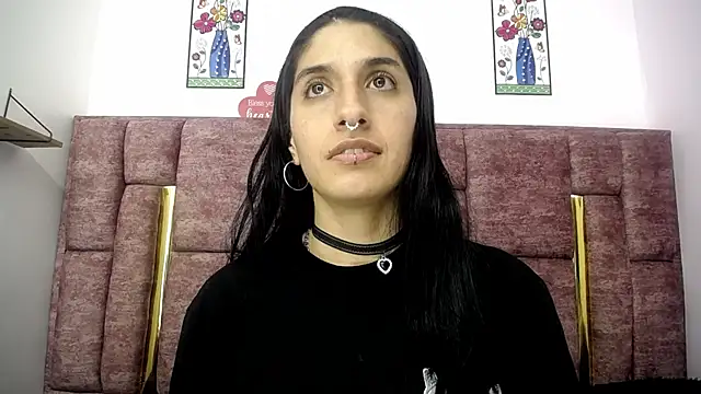 Snapshot of FRANCESCA_LOVE_ chatting on June 2026 04:50:01 AM FRANCESCA LOVE online show from June 2026 04:50:01 AM
