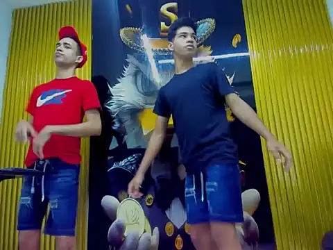 Snapshot of couplehot_sex_ chatting on February 2026 07:45:02 PM couplehot sex online show from February 2026 07:45:02 PM