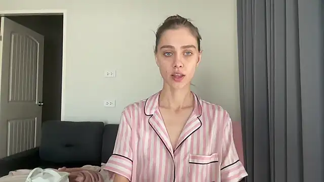 SonyaSweety online show from February 2026 02:56:01 AM