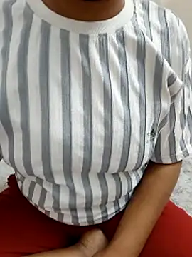 Snapshot of _sassyhelly chatting on February 2026 05:05:02 PM sassyhelly online show from February 2026 05:05:02 PM