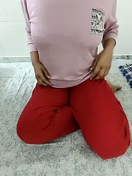 Snapshot of _sassyhelly chatting on February 2026 11:51:01 AM sassyhelly online show from February 2026 11:51:01 AM