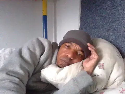 lavelle26 online show from April 2026 12:07:01 PM