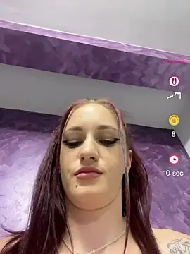Snapshot of Roxyfoxyyy chatting on July 2026 08:57:02 PM Roxyfoxyyy online show from July 2026 08:57:02 PM