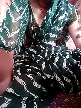 Snapshot of Komal4050 chatting on June 2026 02:56:02 AM Komal4050 online show from June 2026 02:56:02 AM