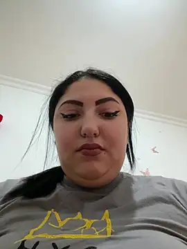 Snapshot of Amber_Sinn chatting on April 2026 01:28:01 PM Amber Sinn online show from April 2026 01:28:01 PM