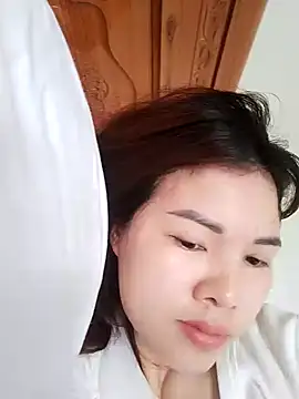 Snapshot of Loyalty-love chatting on February 2026 02:37:02 AM Loyalty-love online show from February 2026 02:37:02 AM