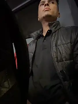 Snapshot of Eros_lee chatting on February 2026 03:24:01 AM Eros lee online show from February 2026 03:24:01 AM