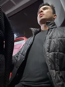 Snapshot of Eros_lee chatting on March 2026 03:35:02 AM Eros lee online show from March 2026 03:35:02 AM