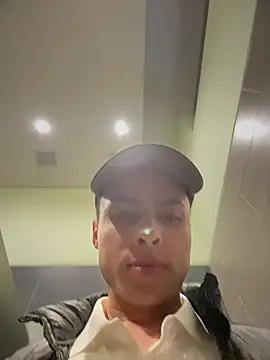 Snapshot of Eros_lee chatting on March 2026 02:04:01 AM Eros lee online show from March 2026 02:04:01 AM