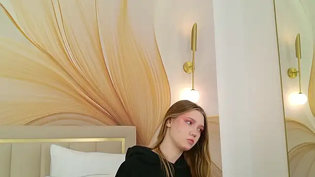 Snapshot of StacyHicks chatting on February 2026 03:10:01 PM StacyHicks online show from February 2026 03:10:01 PM