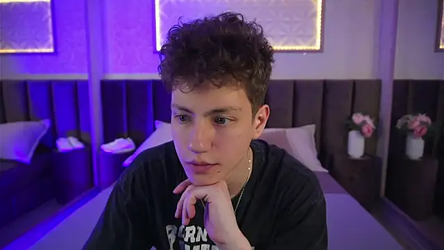 StefanBev online show from March 2026 07:52:02 PM