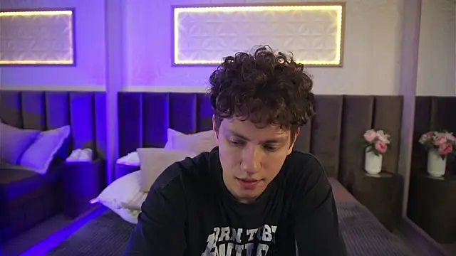 StefanBev online show from April 2026 02:51:02 AM