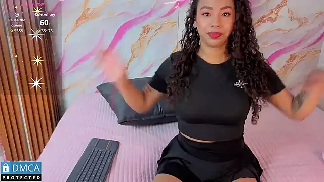 Snapshot of sandra_rey_ chatting on June 2026 07:07:02 PM sandra rey online show from June 2026 07:07:02 PM