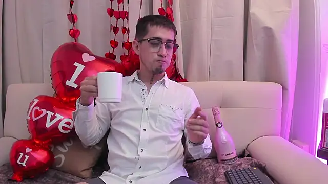 Tommas Jhonson online show from February 2026 03:47:01 AM