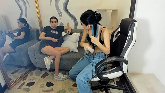 lorraineHunter online show from March 2026 12:46:01 PM