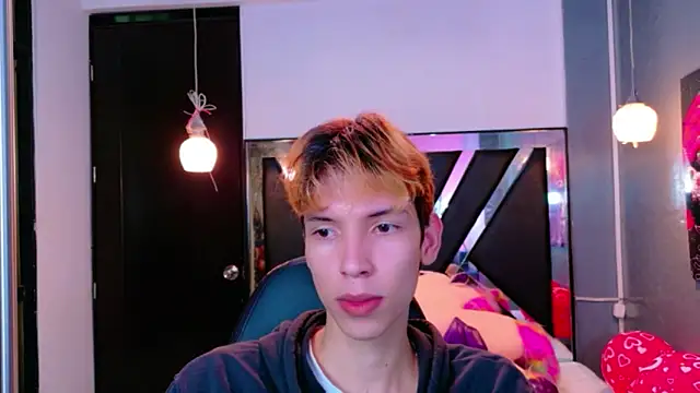 Liam Green1 online show from February 2026 12:02:02 PM