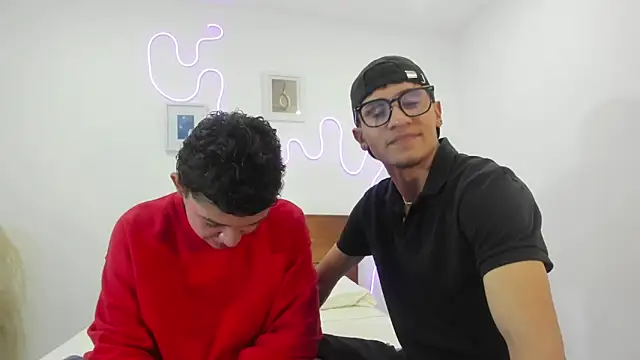 Snapshot of hardcoreheat_ind chatting on February 2026 11:12:02 PM hardcoreheat ind online show from February 2026 11:12:02 PM