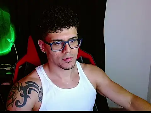 Snapshot of Logan0626 chatting on February 2026 12:48:01 AM Logan0626 online show from February 2026 12:48:01 AM