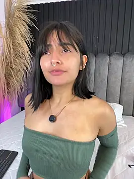 Snapshot of Nanda_vixen_ chatting on February 2026 09:22:02 PM Nanda vixen online show from February 2026 09:22:02 PM