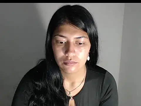 Snapshot of peytonbrunette chatting on March 2026 03:44:01 AM peytonbrunette online show from March 2026 03:44:01 AM