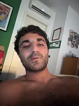 Snapshot of elia2711 chatting on June 2026 04:59:02 AM elia2711 online show from June 2026 04:59:02 AM
