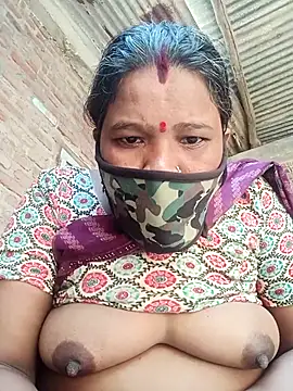 Snapshot of Kirti_sacsena chatting on March 2026 06:21:01 AM Kirti sacsena online show from March 2026 06:21:01 AM