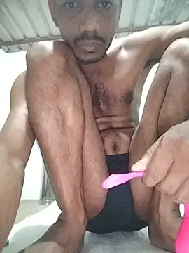 Snapshot of Daddyishere_19 chatting on June 2026 02:01:01 AM Daddyishere 19 online show from June 2026 02:01:01 AM