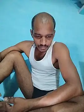 Snapshot of Daddyishere_19 chatting on June 2026 05:06:02 AM Daddyishere 19 online show from June 2026 05:06:02 AM