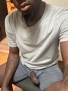 Snapshot of pussyeater_- chatting on February 2026 07:37:02 AM pussyeater - online show from February 2026 07:37:02 AM