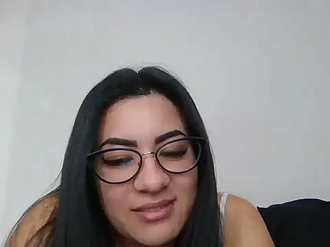 Snapshot of Agusgold22 chatting on March 2026 01:01:01 PM Agusgold22 online show from March 2026 01:01:01 PM