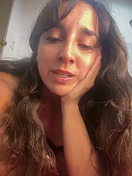 Latinaelisa online show from March 2026 02:28:02 AM