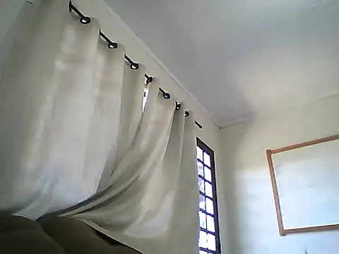 Snapshot of lolo9955 chatting on February 2026 04:54:01 PM lolo9955 online show from February 2026 04:54:01 PM