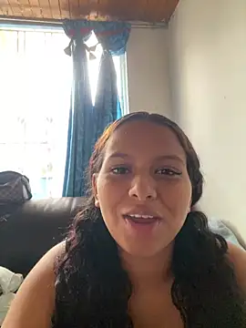 Luna white1 online show from March 2026 07:40:02 PM