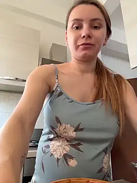 AlessiaandJay online show from May 2026 04:26:01 PM