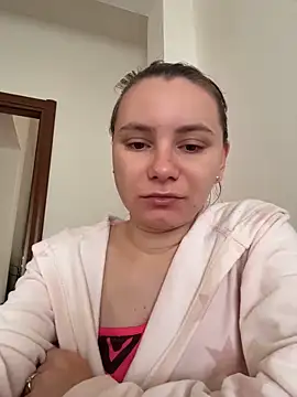 AlessiaandJay online show from May 2026 07:37:02 AM