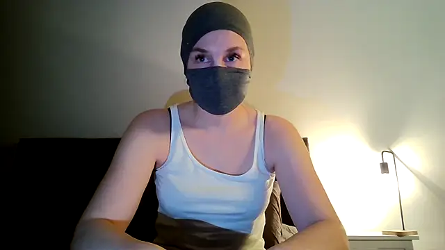 BlueEyesSecret online show from February 2026 08:02:02 PM