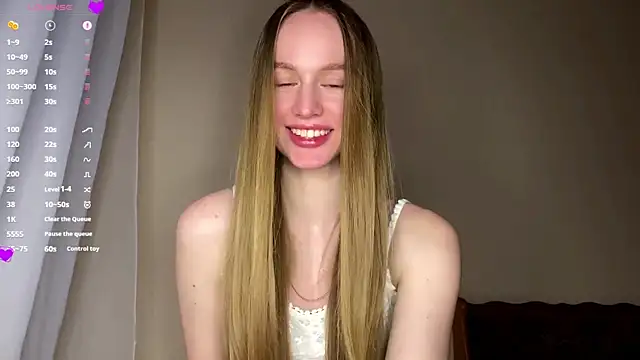 Snapshot of Viktoria_Vibes chatting on February 2026 03:44:02 PM Viktoria Vibes online show from February 2026 03:44:02 PM