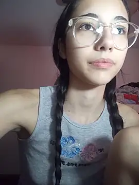 isaaabelaaa online show from April 2026 12:08:02 PM