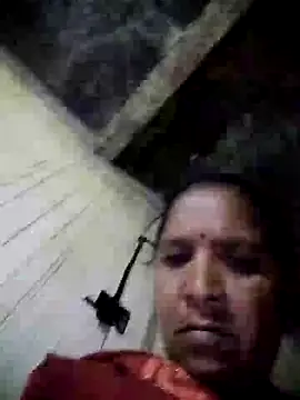 Snapshot of Loomaraj chatting on July 2026 02:34:01 PM Loomaraj online show from July 2026 02:34:01 PM