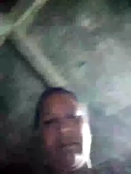 Snapshot of Loomaraj chatting on July 2026 10:16:01 PM Loomaraj online show from July 2026 10:16:01 PM