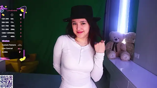 VerlieChahal online show from April 2026 08:28:02 PM