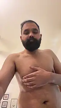 beerboy2222 online show from April 2026 08:51:01 AM