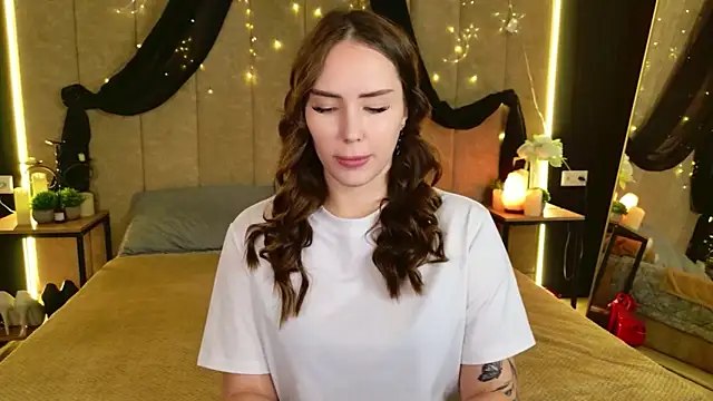 Snapshot of Arielle_Vade chatting on June 2026 05:19:02 AM Arielle Vade online show from June 2026 05:19:02 AM