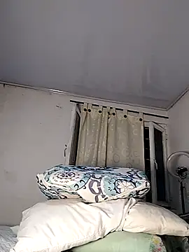 Snapshot of Alannarous chatting on February 2026 11:05:02 AM Alannarous online show from February 2026 11:05:02 AM