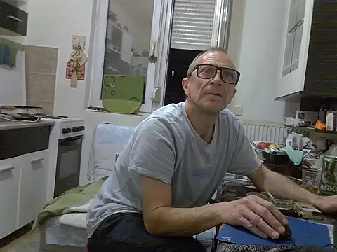 1973jungen online show from February 2026 08:34:02 PM