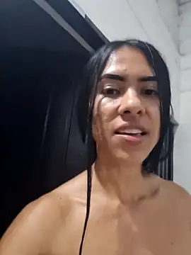 Snapshot of Alannys19 chatting on February 2026 03:34:02 AM Alannys19 online show from February 2026 03:34:02 AM