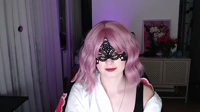 Snapshot of LunaXcherry chatting on February 2026 05:42:02 PM LunaXcherry online show from February 2026 05:42:02 PM